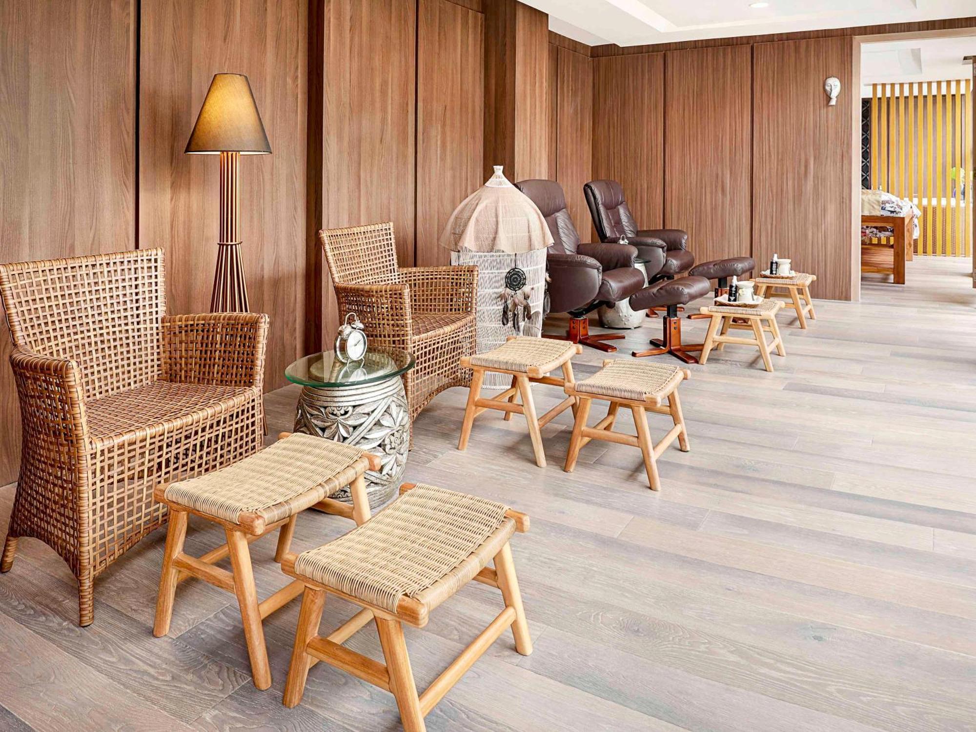 Novotel Bali Ngurah Rai Airport Hotel 4*